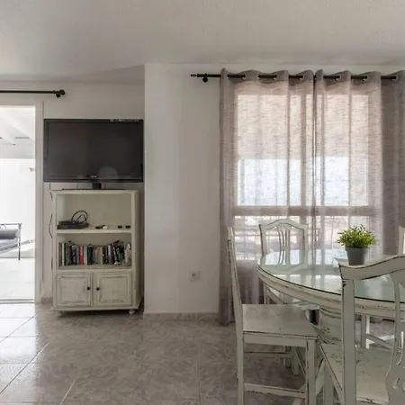 Beachfront Remos With Lobos Island View, Private Pool, Wifi & Bbq By Amazzzing Travel * Corralejo